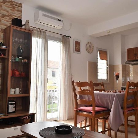 Apartment Manigo ซูเปตาร์ ภายนอก รูปภาพ
