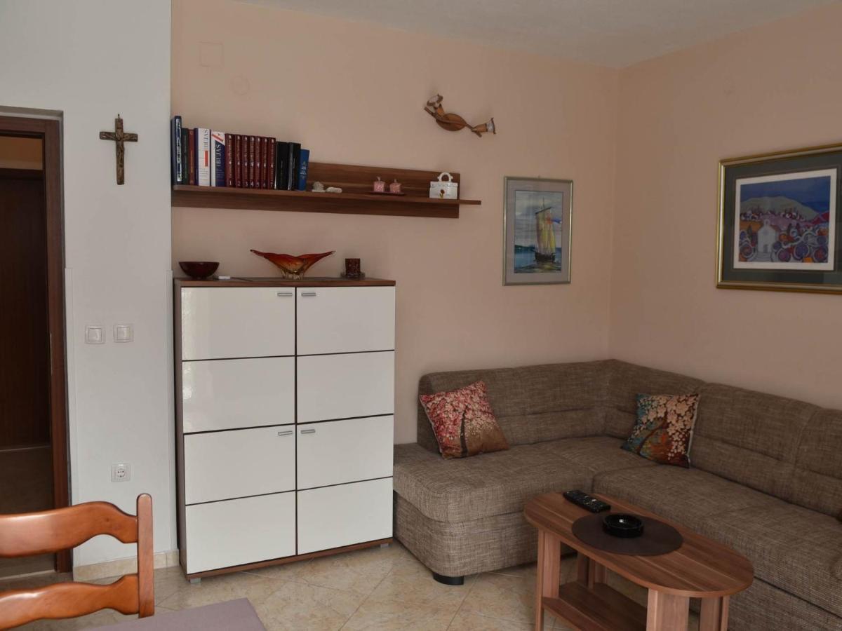 Apartment Manigo ซูเปตาร์ ภายนอก รูปภาพ