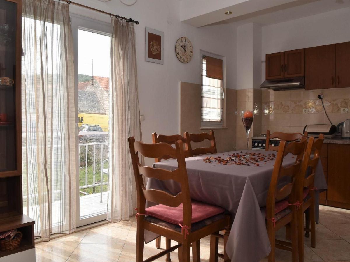 Apartment Manigo ซูเปตาร์ ภายนอก รูปภาพ