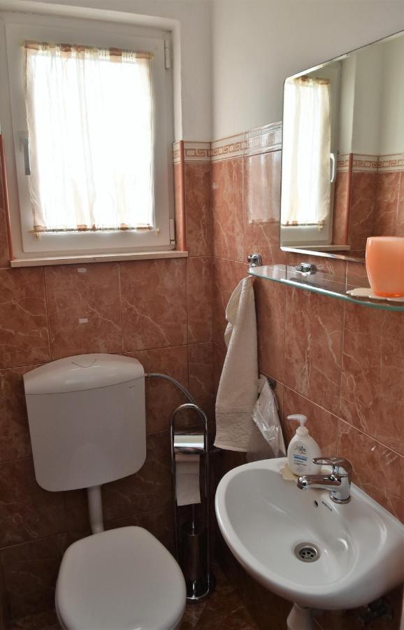 Apartment Manigo ซูเปตาร์ ภายนอก รูปภาพ